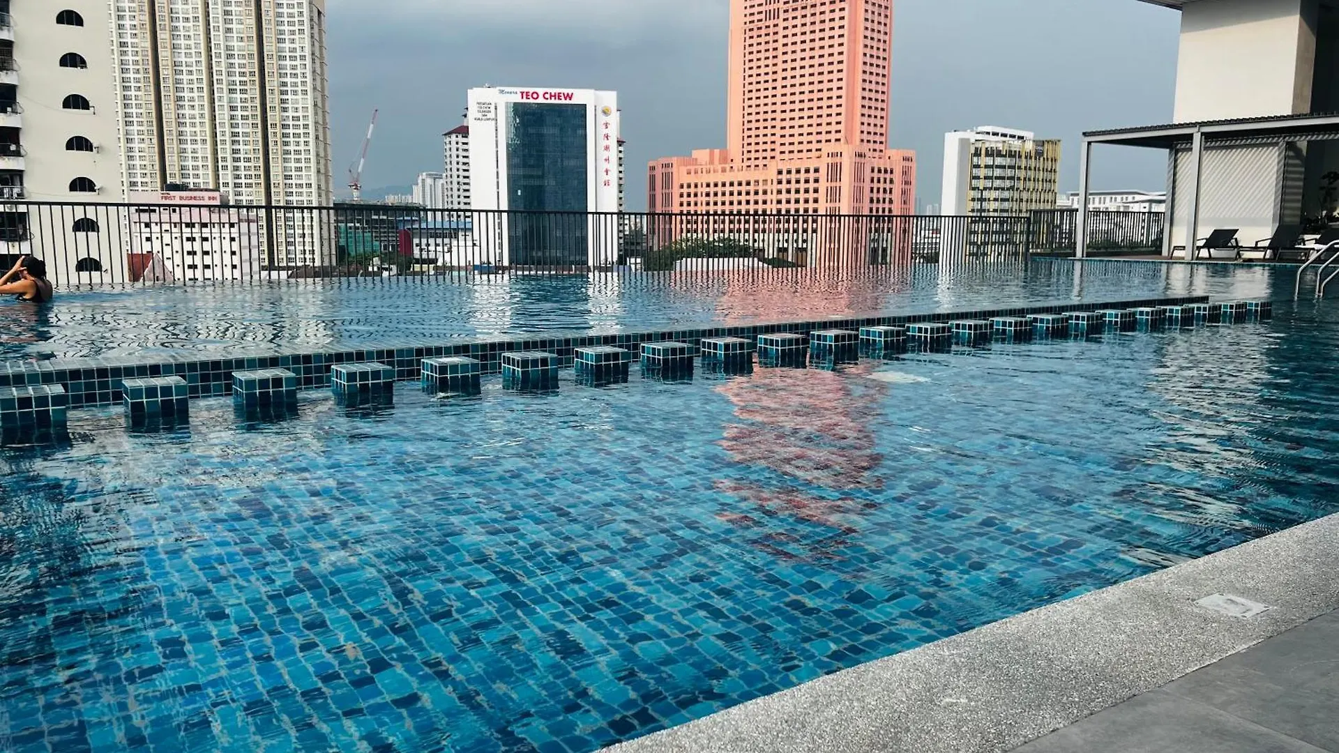 Chamber Suites Klcc By Easy Stay Куала-Лумпур 0*,